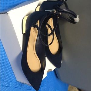ALDO Biacci Ankle Strap Plated Heel Flat shoes